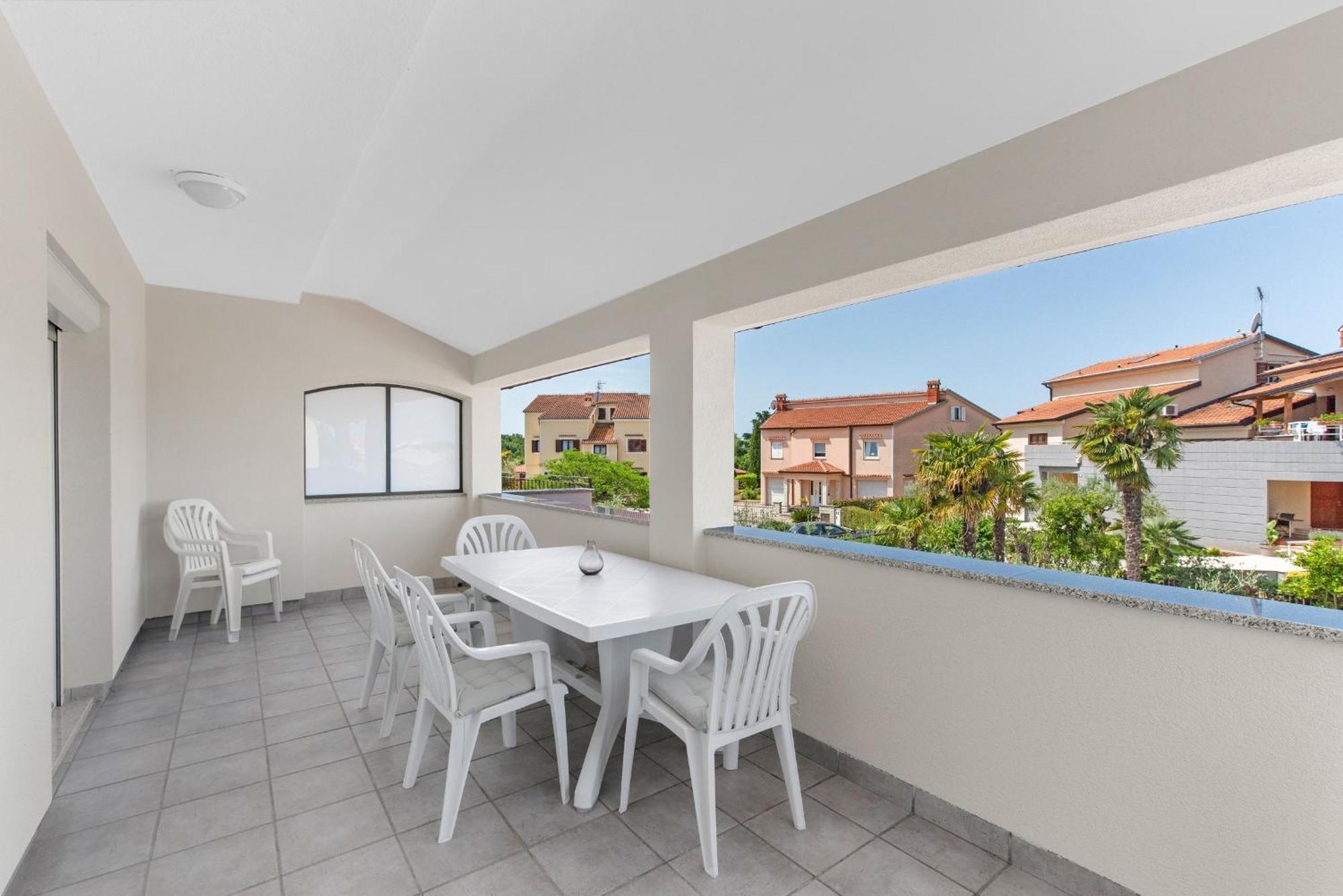 Villa Hope - Apartments With Shared Pool Poreč Chambre photo