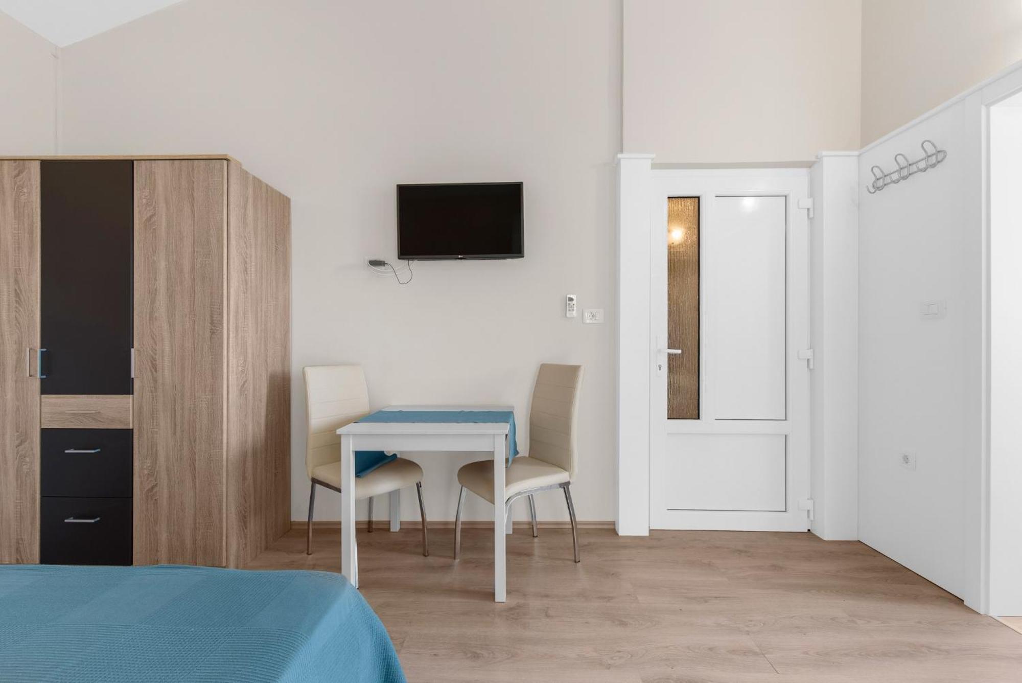 Villa Hope - Apartments With Shared Pool Poreč Chambre photo