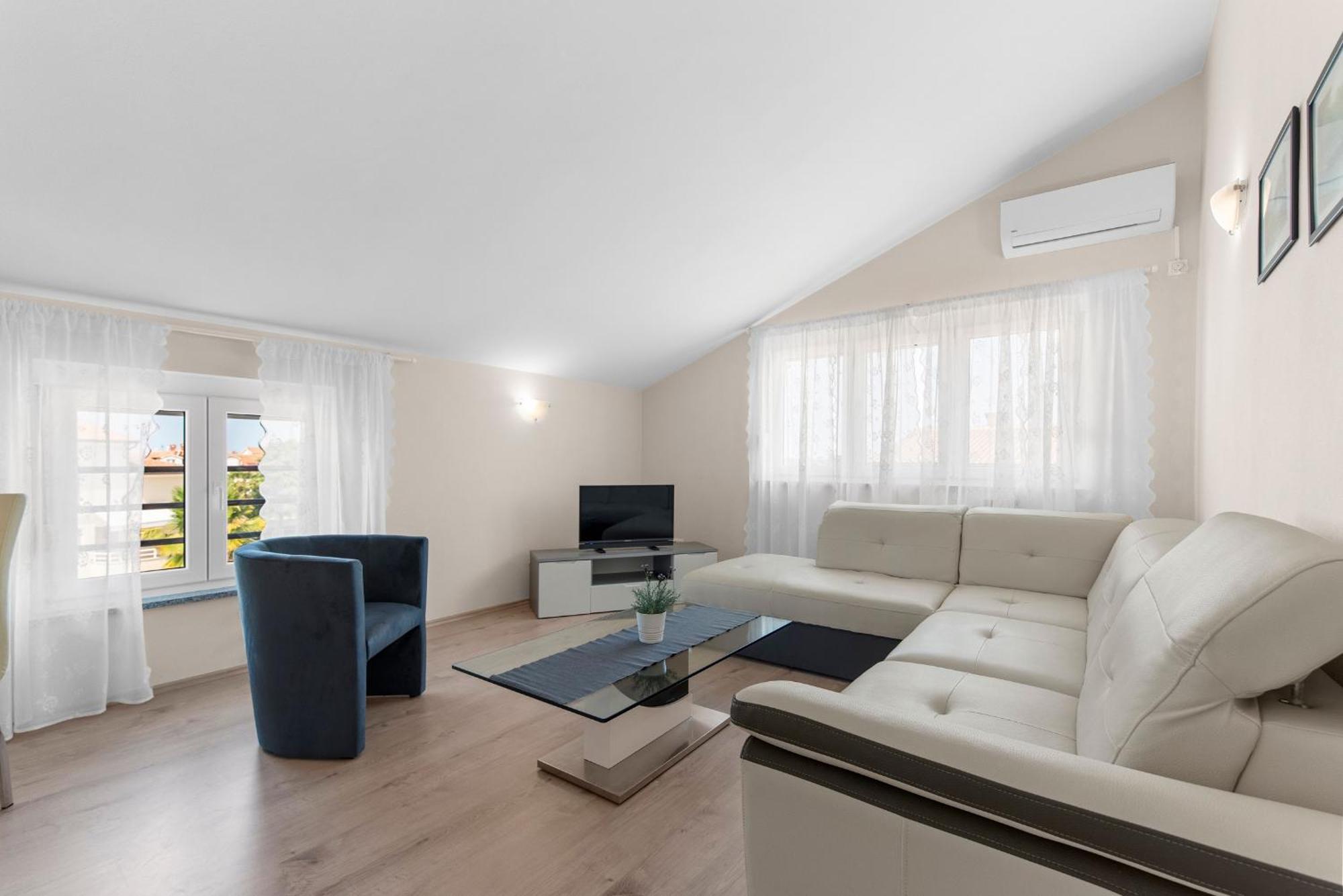 Villa Hope - Apartments With Shared Pool Poreč Chambre photo